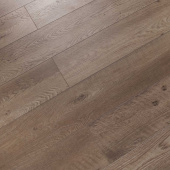 V109 Дуб Комано